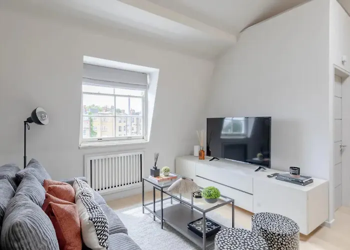 Stylish 1Bd Flat 5 Mins To Harrods- Knightsbridge