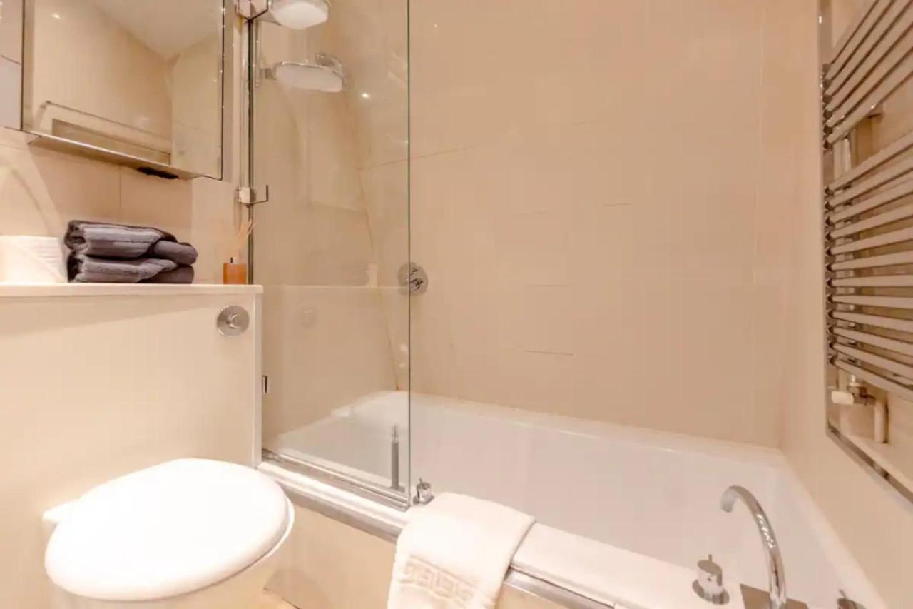 Stylish 1bd Flat 5 Mins To Harrods- Knightsbridge *