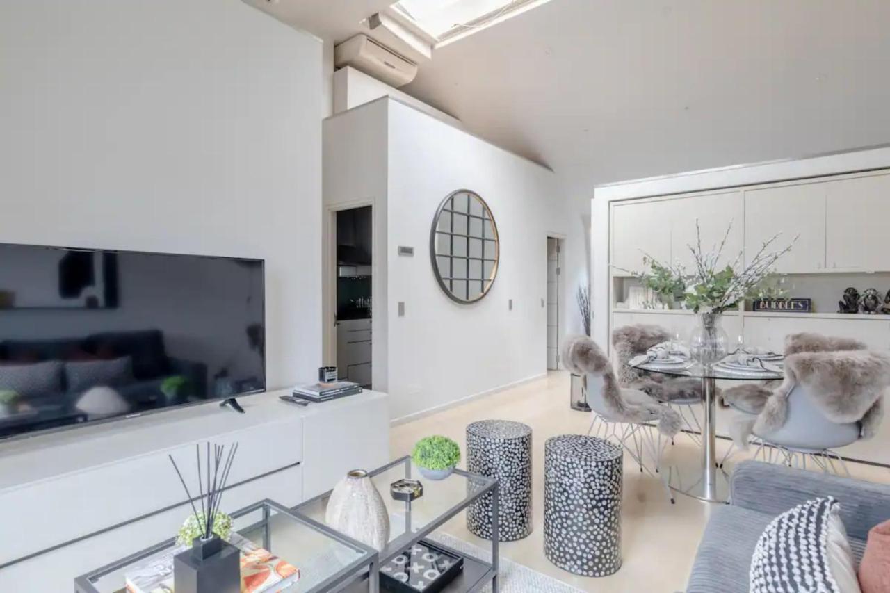 Stylish 1bd Flat 5 Mins To Harrods- Knightsbridge * Londra